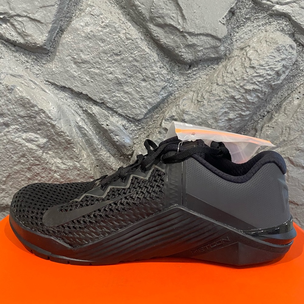 Nike Men Metcon 6 Size 8.5 Training shoes